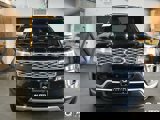 Used 2018 Ford Explorer Platinum image 2
