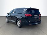 Certified 2018 Chrysler Pacifica Touring-L Plus image 5