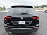 Used 2019 Volkswagen Tiguan SE w/ Panoramic Sunroof Package image 5