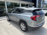 Used 2023 GMC Terrain SLE w/ Driver Convenience Package image 2