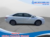 Used 2017 Toyota Camry XLE image 2