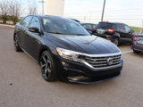 Used 2021 Volkswagen Passat 2.0T R-Line image 3