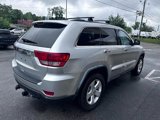 Used 2011 Jeep Grand Cherokee Laredo image 4