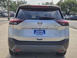 Used 2023 Nissan Rogue SV image 4