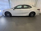 Used 2024 Toyota Camry SE image 2