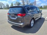 Used 2020 Chrysler Pacifica Limited image 4