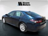 Used 2021 Toyota Camry LE image 5