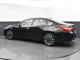 Used 2017 Nissan Altima 2.5 SV image 5