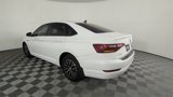 Used 2019 Volkswagen Jetta SEL w/ Cold Weather Package image 6