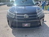 Used 2019 Toyota Highlander SE image 2