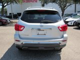 Used 2020 Nissan Pathfinder S image 4