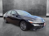 Used 2024 Hyundai Elantra SEL image 6