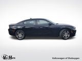 Used 2015 Dodge Charger SXT image 2