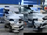 Used 2023 Chrysler Pacifica Touring image 3