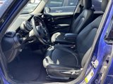 Used 2019 MINI Cooper 4-Door Hardtop image 2