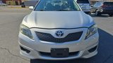 Used 2011 Toyota Camry SE image 2