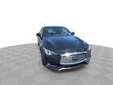 Used 2019 INFINITI Q60 3.0t Luxe image 3