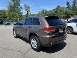 Used 2021 Jeep Grand Cherokee Laredo image 3