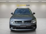 Used 2021 Volkswagen Tiguan SE R-Line image 2