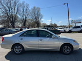 Used 2002 Toyota Camry LE image 2