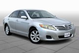 Used 2011 Toyota Camry LE image 2