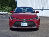 Used 2022 Toyota Corolla LE image 3