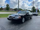 Used 2003 Lincoln Town Car Signature image 3