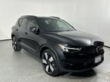 Used 2023 Volvo XC40 Recharge Plus image 3