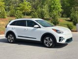 Used 2022 Kia Niro EX w/ Cold Weather Package image 2