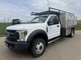 Used 2018 Ford F550 4x4 Regular Cab Super Duty image 2