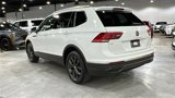 Used 2022 Volkswagen Tiguan SE w/ Panoramic Sunroof Package image 4