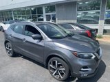 Used 2022 Nissan Rogue Sport SL w/ Premium Package image 3