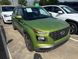 Used 2023 Hyundai Venue SEL image 2