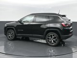 New 2025 Jeep Compass Limited image 5