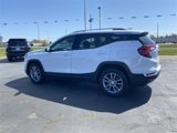 Used 2024 GMC Terrain SLT image 3