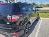 Used 2018 Ford Escape SE w/ SE Sport Appearance Package image 3