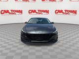 Used 2022 Hyundai Elantra SEL w/ Convenience Package image 3