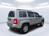 Used 2017 Jeep Patriot Sport image 3