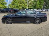 Certified 2022 Toyota Camry SE image 2