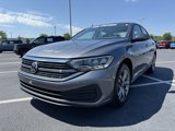 Used 2024 Volkswagen Jetta SE image 3