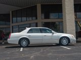 Used 2010 Cadillac DTS image 4
