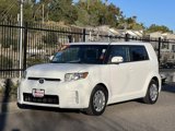 Used 2015 Scion xB image 2