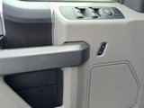 Used 2017 Ford F150 XLT image 4