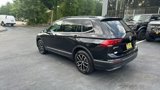 Used 2021 Volkswagen Tiguan SEL image 3