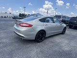 Used 2016 Ford Fusion SE image 3