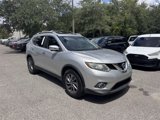 Used 2016 Nissan Rogue SL image 2