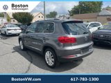 Used 2016 Volkswagen Tiguan SE image 2