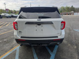Used 2022 Ford Explorer XLT w/ Equipment Group 202A image 6