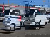 Used 2015 Chrysler Town & Country Touring image 4
