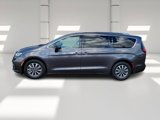 Used 2021 Chrysler Pacifica Touring-L image 4